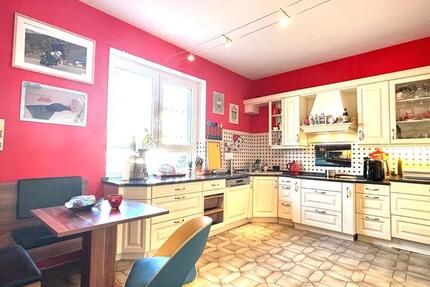 Eigentumswohnung EG Altbau 4,5 Zi. Garten Stadtnah 4 zimmer