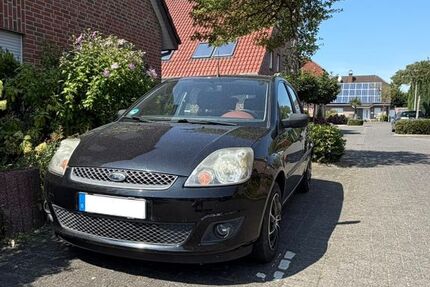 Ford Fiesta 174.376 km 2.390 &euro; Dülmen-Buldern 48249