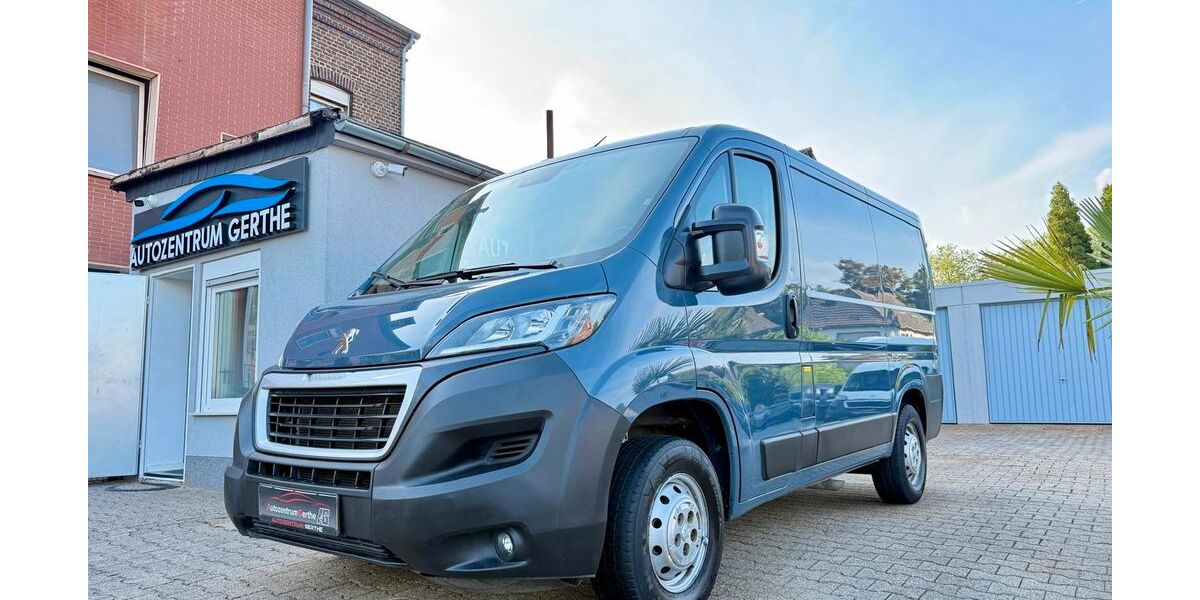 Peugeot Boxer 96.000 km 14.890 &euro; Bochum 44805