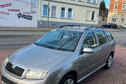 Skoda Fabia 191.000 km 2.490 &euro; Recklinghausen 45657