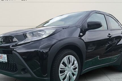 Toyota Aygo (X) 14.603 km 14.680 &euro; Bochum 44809