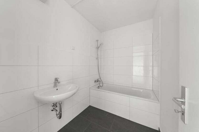 Vorhalle – 3-Zimmer-Komfort mit Aufzug zimmer