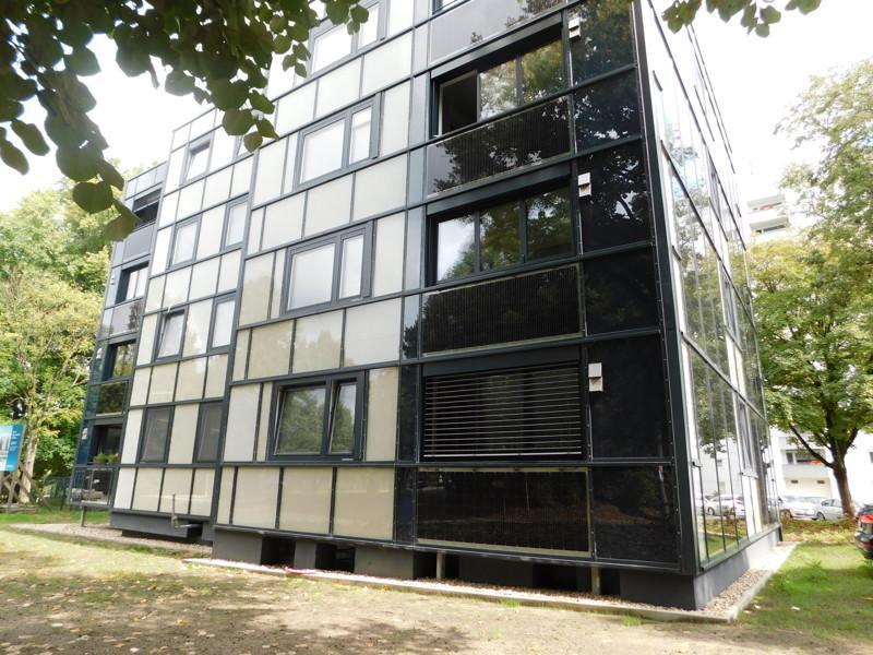 Wohnung im frisch modernisiertem Haus frei! Ideal als kleine Familie! zimmer