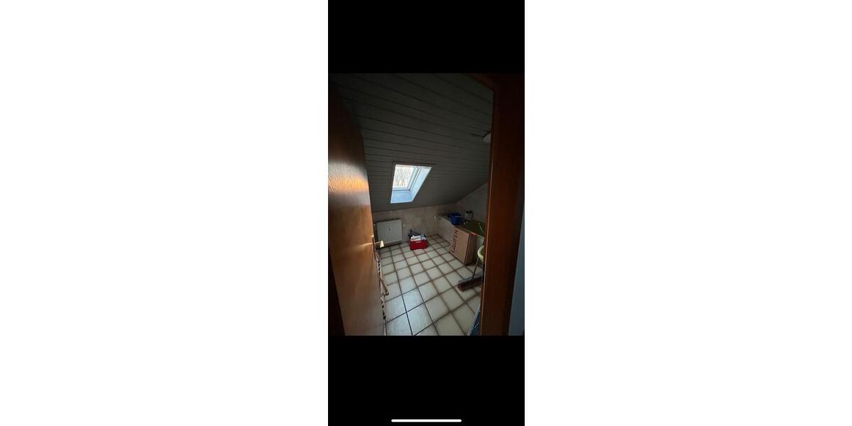 Etagenwohnung Gladbeck Brauck - 4.5 Zimmer, 147 m&sup2;, 1.400&euro; | Angebot:25545188