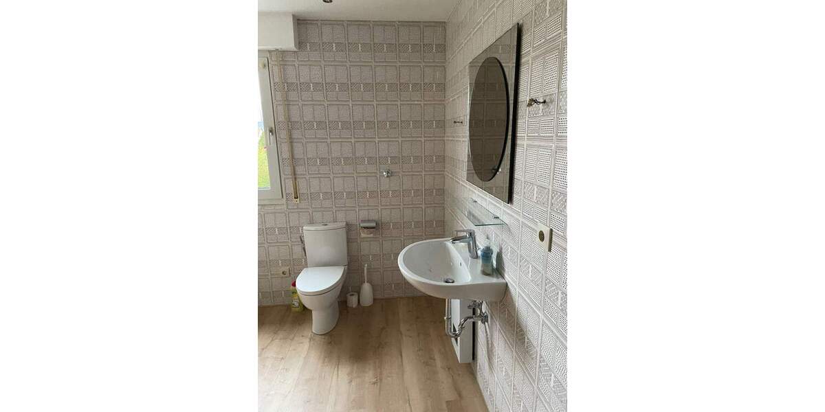 Etagenwohnung Bochum Harpen - 2 Zimmer, 83 m&sup2;, 664&euro; | Angebot:23947430
