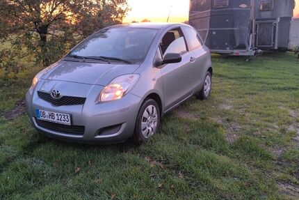Toyota Yaris 106.500 km 3.799 &euro; Hünxe 46569