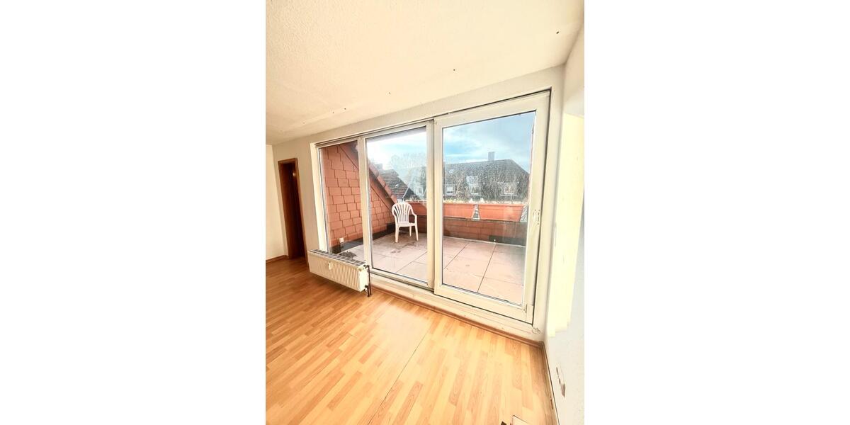 Dachgeschoßwohnung Essen Stadtbezirk III - 2 Zimmer, 73 m&sup2;, 143.000&euro; | Angebot:24840852