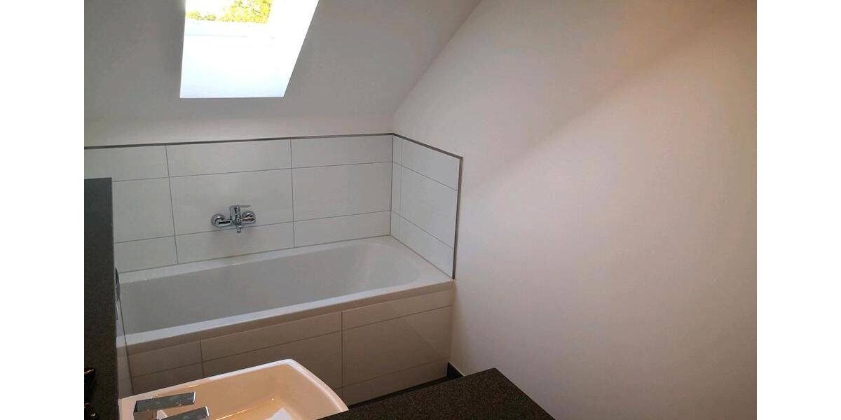 Dachgeschoßwohnung Mülheim an der Ruhr Dümpten - 1.5 Zimmer, 51 m&sup2;, 150.000&euro; | Angebot:27096044