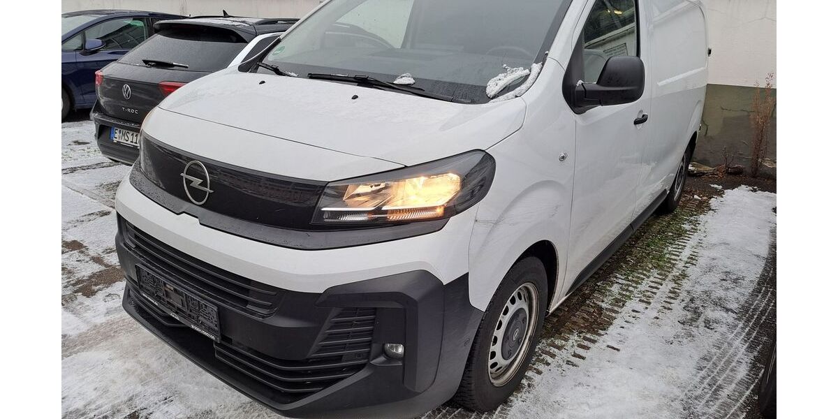 Opel Vivaro 41.253 km 23.590 &euro; Essen 45307