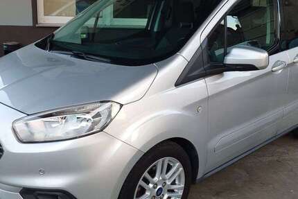 Ford Tourneo Courier 47.000 km 10.999 &euro; Gladbeck 45968