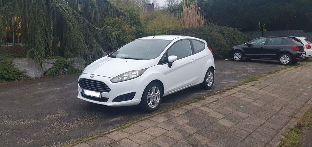 Ford Fiesta 135.000 km 3.500 &euro; Essen 45219