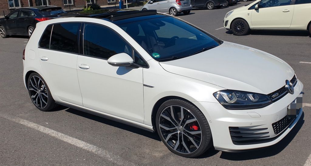 VW Golf 124.000 km 19.500 &euro; Herne 44625