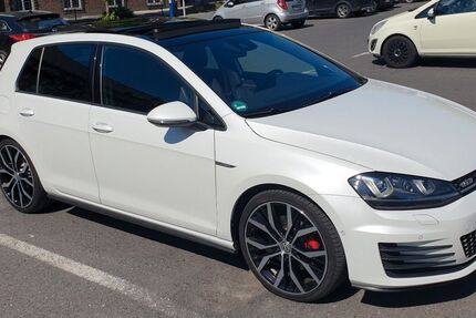 VW Golf 124.000 km 19.800 &euro; Herne 44625