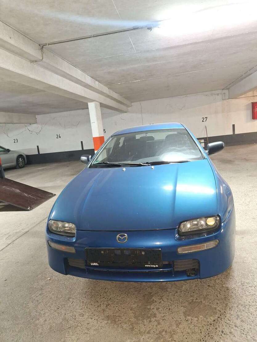 Mazda 323 213.363 km 1.000 € Querenburg (Bochum) 44801