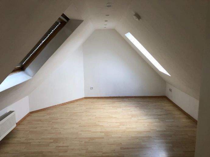 Etagenwohnung Gelsenkirchen Horst - 4 Zimmer, 85 m&sup2;, 650&euro; | Angebot:24268970