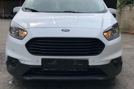 Ford Transit Courier
