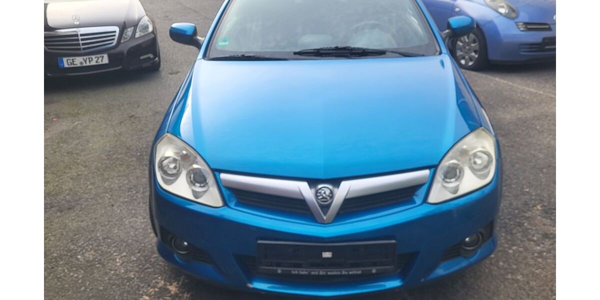 Opel Tigra 170.000 km 2.999 &euro; dorsten 46284
