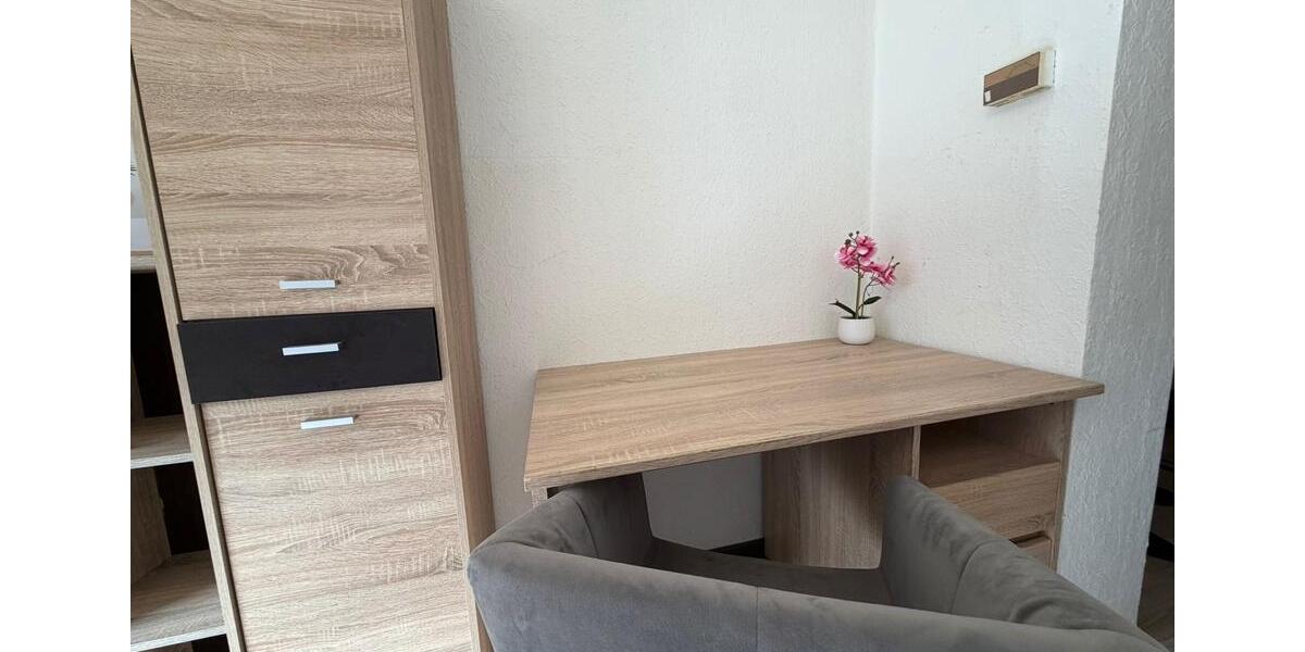 Etagenwohnung Essen Stadtkern - 1.5 Zimmer, 35 m&sup2;, 760&euro; | Angebot:26301706