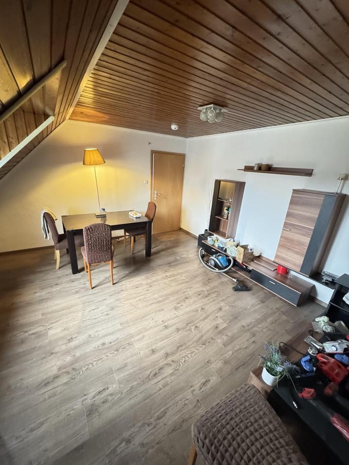 Schöne 3 Zimmer-Wohnung zu vermieten zimmer