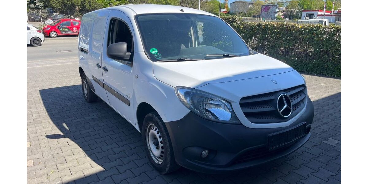 Mercedes-Benz Citan 215.038 km 1.990 &euro; Dortmund 44339