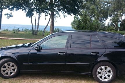 Mercedes-Benz E 200 182.900 km 8.490 &euro; Dorsten 46282