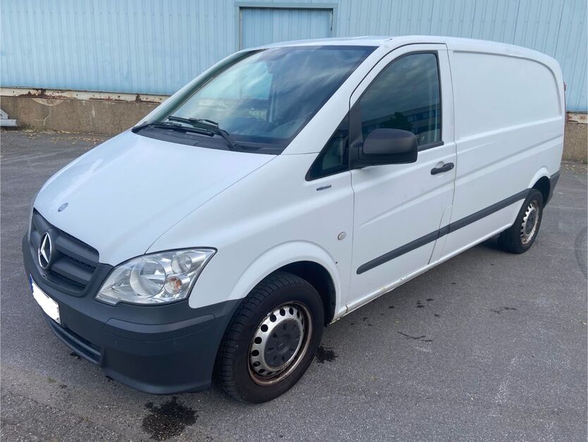 Mercedes-Benz Vito 241.000 km 5.499 € Bochum 44867