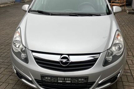 Opel Corsa 118.580 km 2.850 € Selm 59379