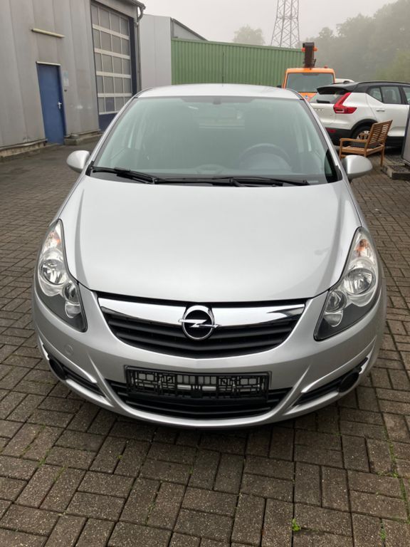 Opel Corsa 118.580 km 2.850 € Selm 59379