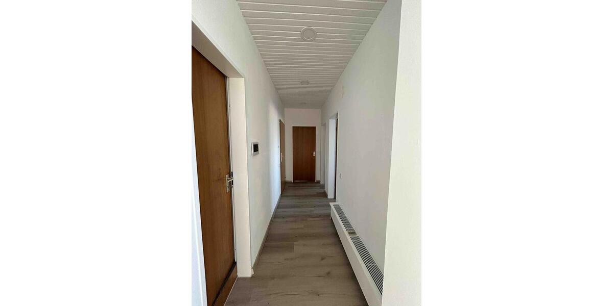 Dachgeschoßwohnung Bochum Bochum-Südwest - 4 Zimmer, 102 m&sup2;, 1.020&euro; | Angebot:24742539