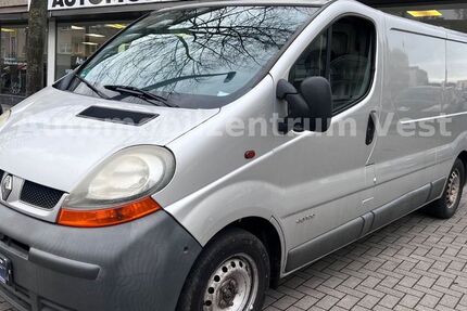 Renault Trafic 269.000 km 3.390 &euro; Recklinghausen 45657