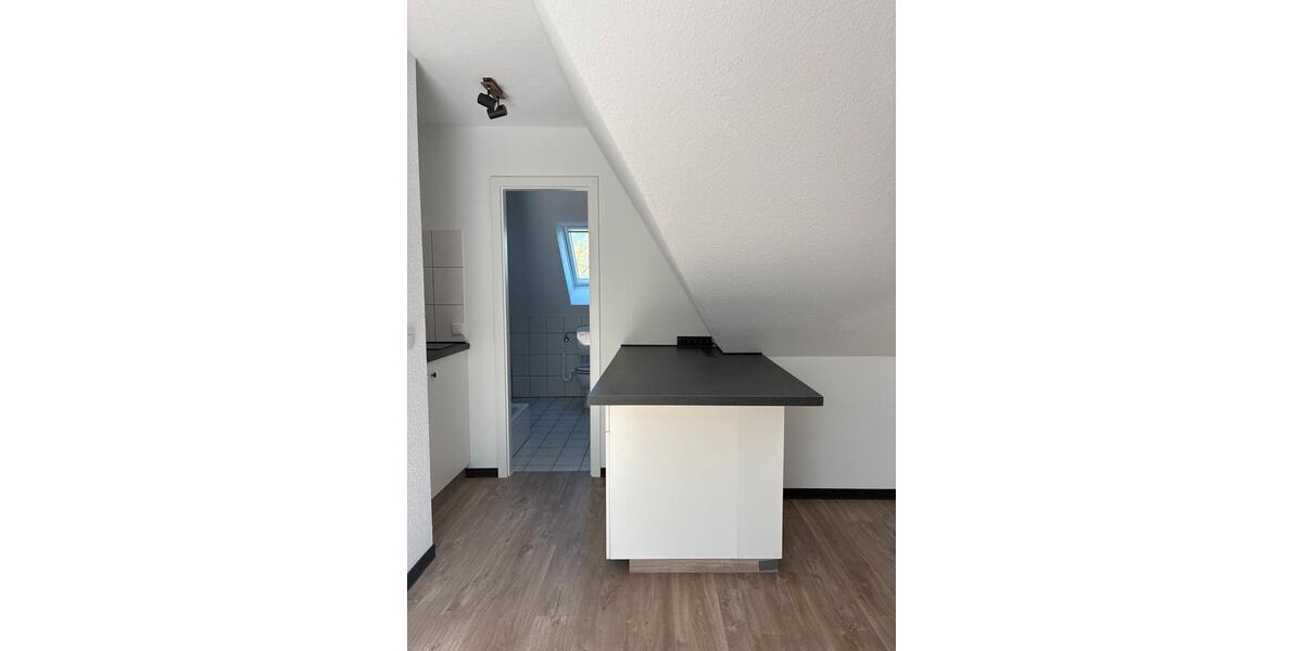 Etagenwohnung Dortmund Innenstadt West - 1 Zimmer, 33 m&sup2;, 660&euro; | Angebot:26358116