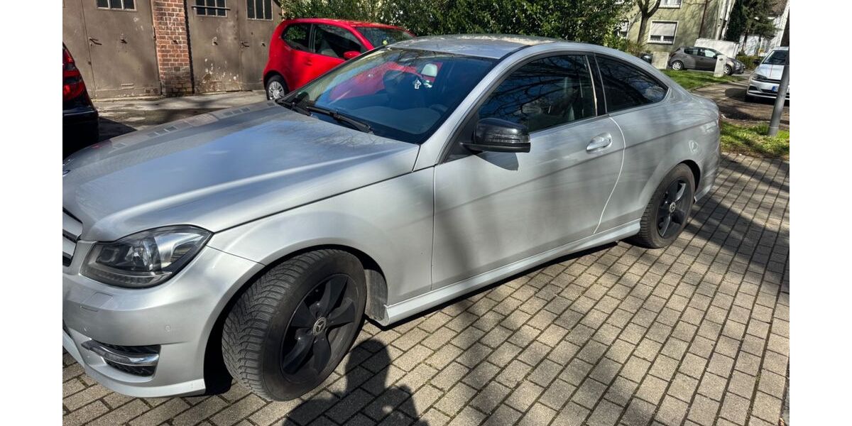 Mercedes-Benz C 250 203.000 km 14.499 &euro; Gelsenkirchen 45886