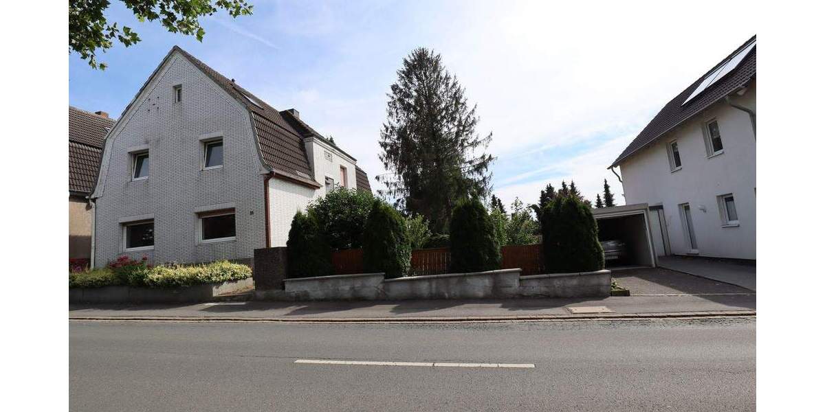 Einfamilienhaus Dortmund Berghofen - 8 Zimmer, 229 m&sup2;, 439.000&euro; | Angebot:25601931