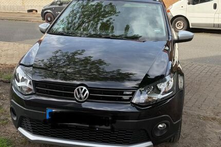 VW Polo 85.200 km 6.900 &euro; oberhausen 46117