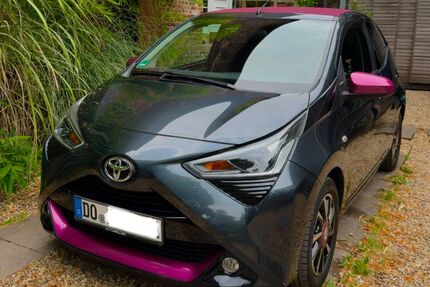 Toyota Aygo (X) 49.886 km 12.500 &euro; Dortmund 44269
