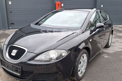 Seat Leon 172.913 km 2.990 € Bochum 44795