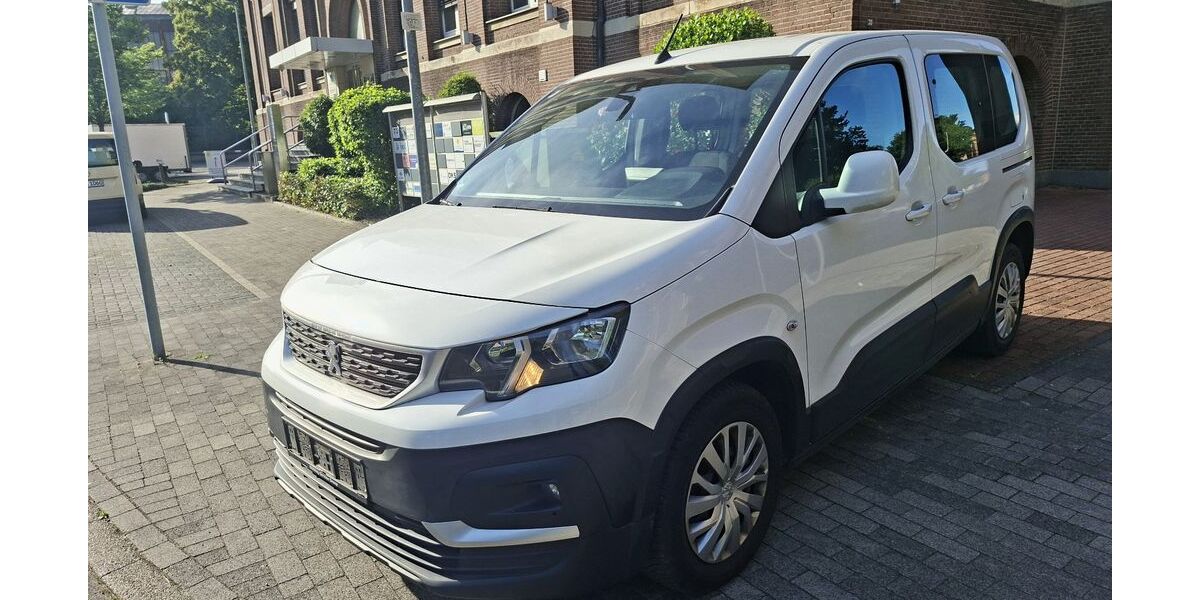 Peugeot Rifter 123.000 km 11.500 &euro; Mülheim an der Ruhr 45473