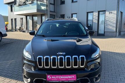 Jeep Cherokee 195.000 km 9.490 &euro; Lüdinghausen 59348