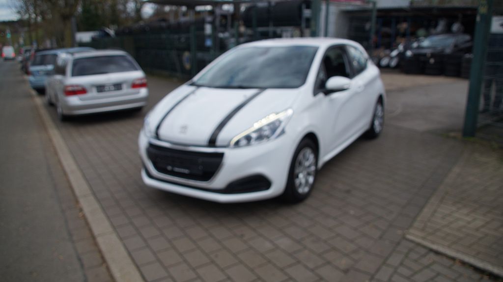 Peugeot 208 100.000 km 4.999 &euro; Bochum 44793