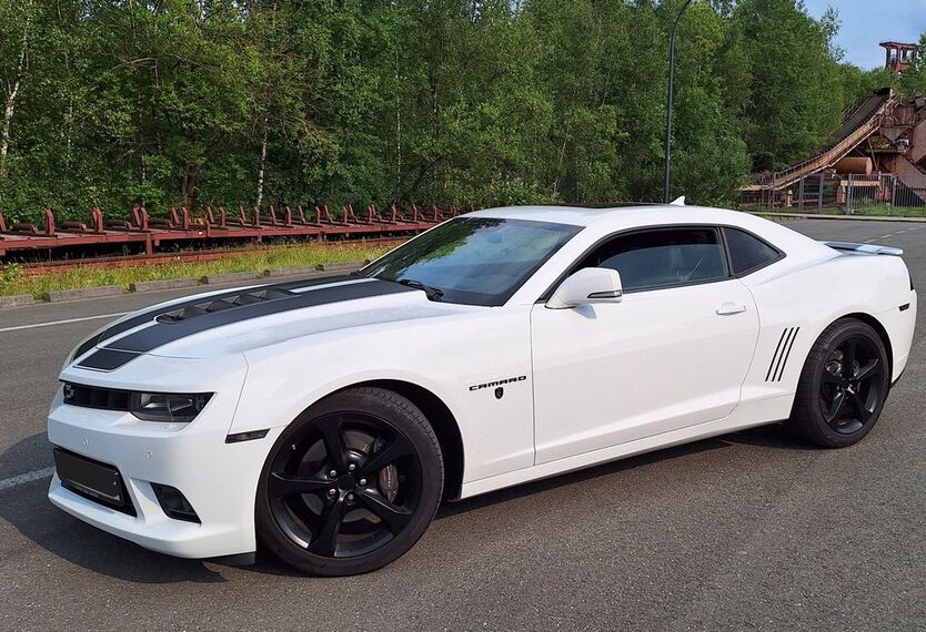 Chevrolet Camaro 38.500 km 28.499 € Essen 45276