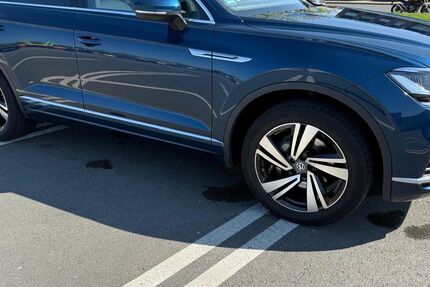 VW Touareg 93.000 km 41.000 &euro; Gelsenkirchen 45881