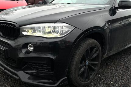 BMW X6 165.000 km 24.800 &euro; Essen 45309