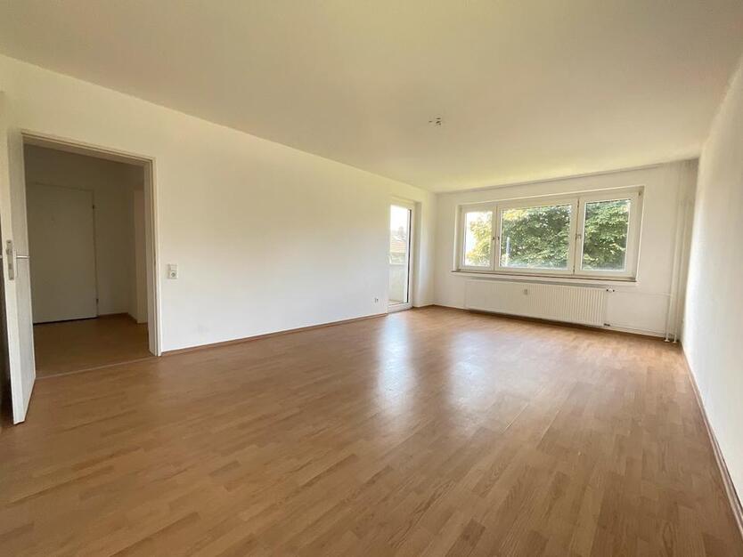 Schöne 3 Zimmerwohnung mit Balkon zimmer