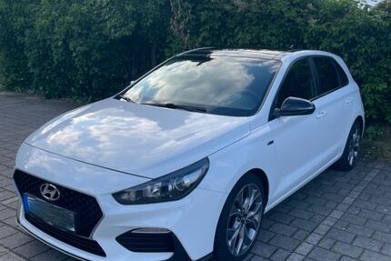 Hyundai i30 67.000 km 18.000 &euro; Castrop-Rauxel 44575