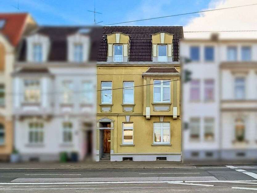 Haus zum Kaufen in Mülheim an der Ruhr 305.000 € 175 m² 8 zimmer