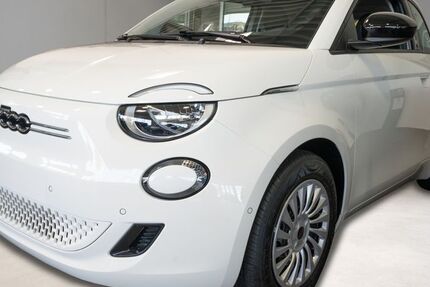 Fiat 500 9.990 km 27.490 &euro; Herne 44625