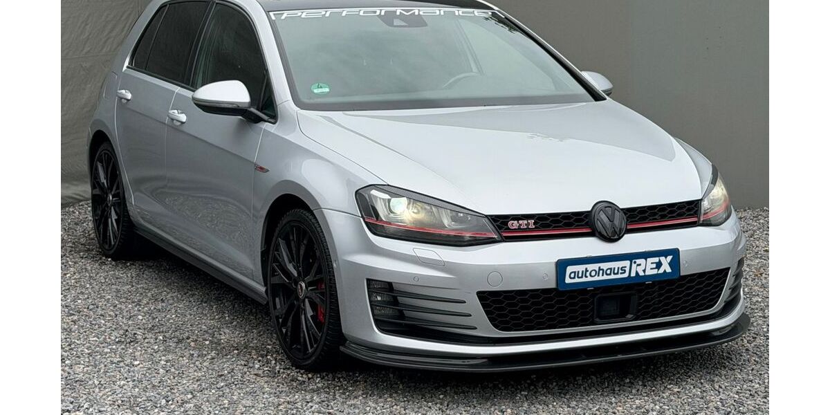 VW Golf 114.000 km 20.800 &euro; Bochum 44894
