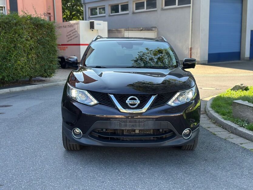 Nissan Qashqai 226.207 km 8.999 € Essen 45276
