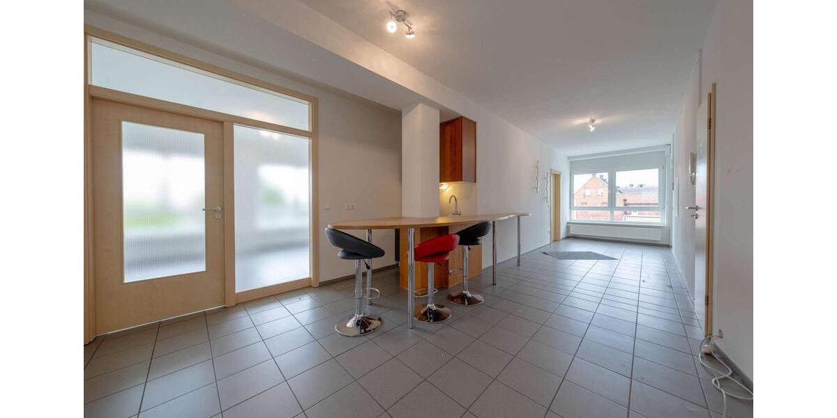 Moderne ca. 140 m² große Bürofläche in verkehrsgünstiger Lage von Südkirchen zimmer