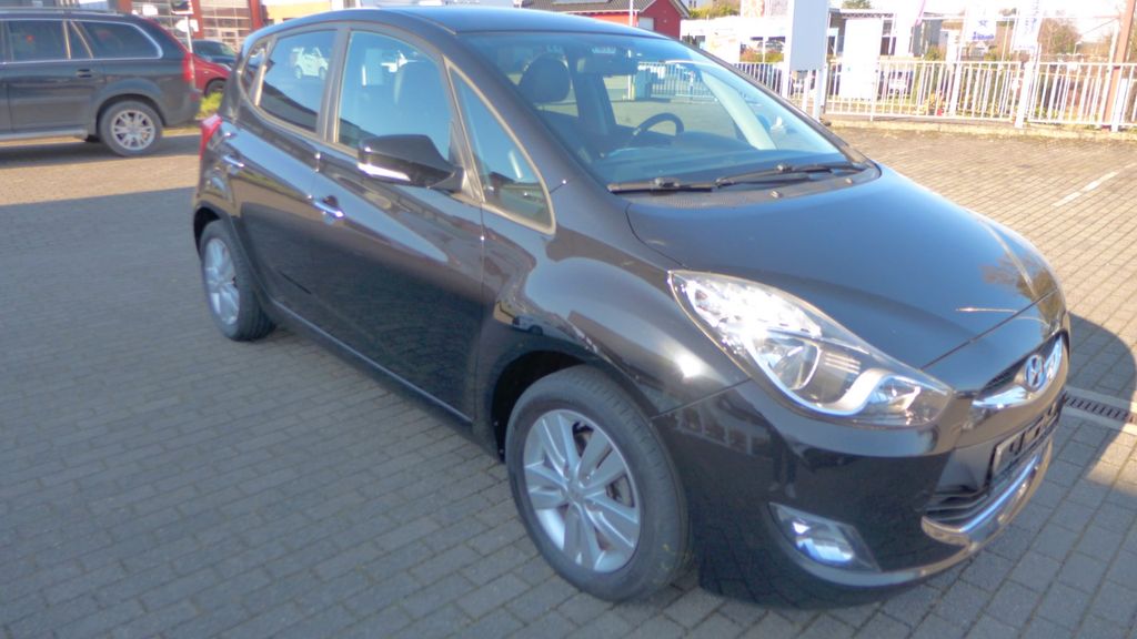 Hyundai ix20 149.990 km 5.490 &euro; Hattingen (bei Bochum) 45527